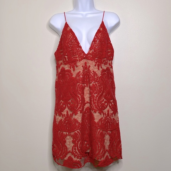 Free People Night Shimmer Red Sequin Lace Sheer Tank Mini Dress Size 6 NWT - Picture 4 of 15